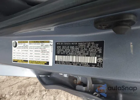 2006 Toyota Matrix Xr from USA, damaged, VIN 2T1KR32EX6C585970